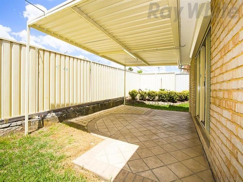 2 Coronation Drive, Green Valley NSW 2168