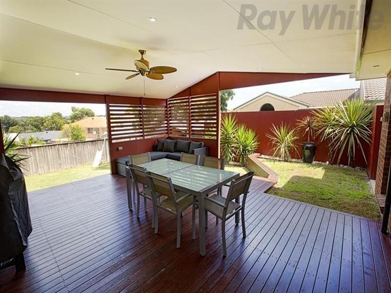 160 Carmichael Drive, West Hoxton NSW 2171