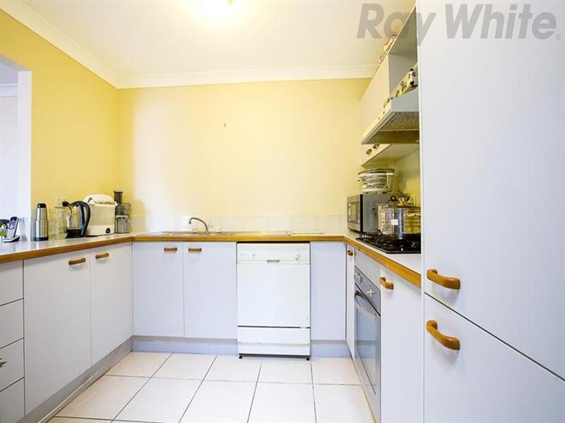 8/17 Heron Place, Hinchinbrook NSW 2168