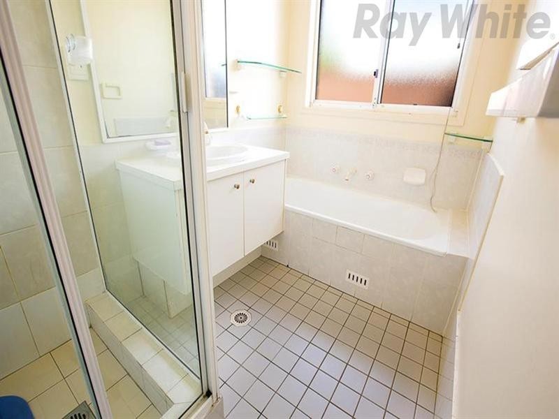 8/17 Heron Place, Hinchinbrook NSW 2168