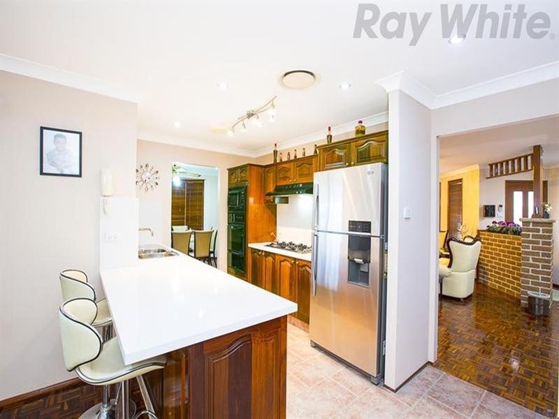 5 Christabel Place, Cecil Hills NSW 2171