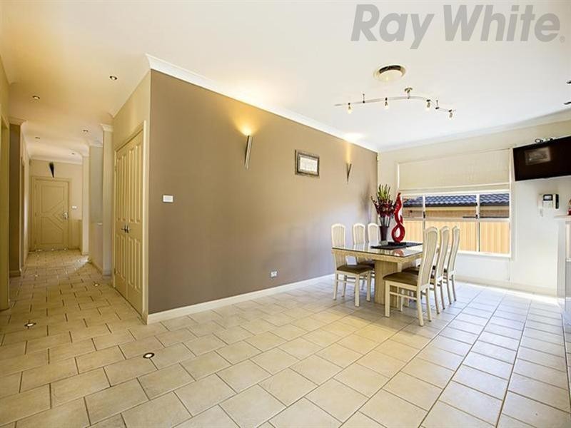 10 Ashlar Place, West Hoxton NSW 2171