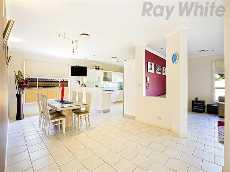 10 Ashlar Place, West Hoxton NSW 2171