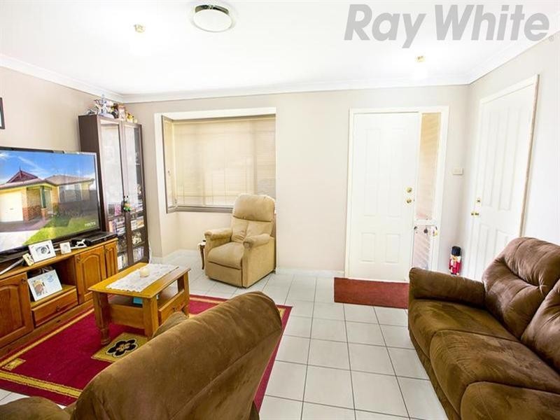 50 Wollomombi Way, Hoxton Park NSW 2171