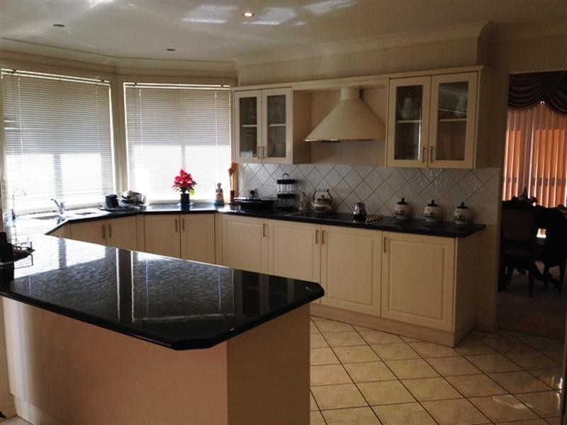 36 RICHARD CRESENT, Cecil Hills NSW 2171