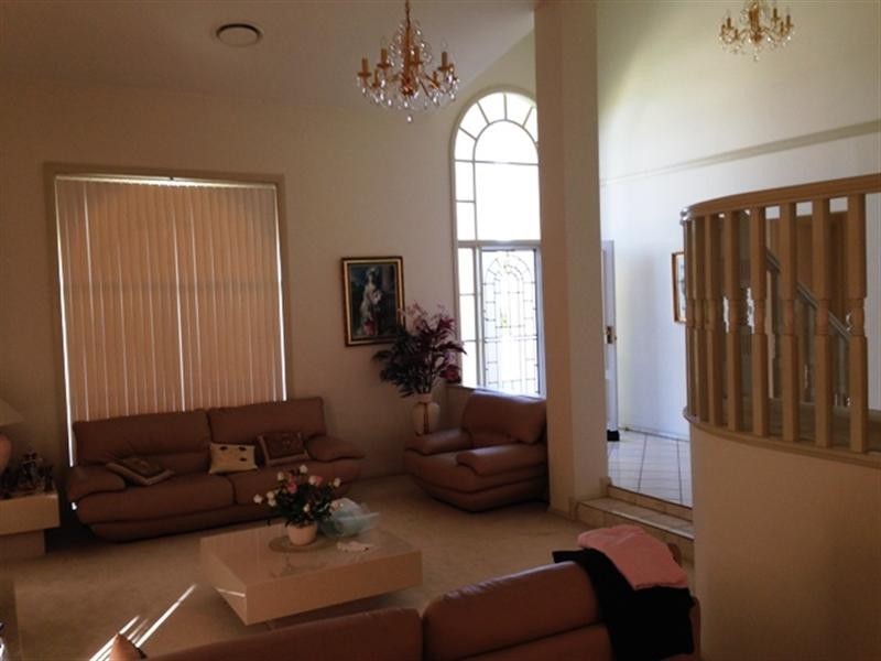 36 RICHARD CRESENT, Cecil Hills NSW 2171