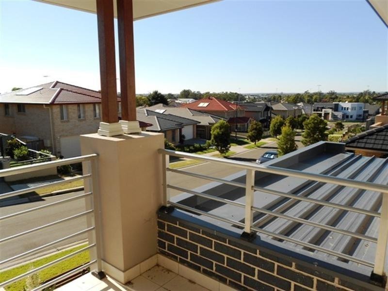 50 Montefiore Avenue, West Hoxton NSW 2171