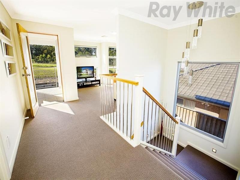 68 Moondarra Drive, West Hoxton NSW 2171