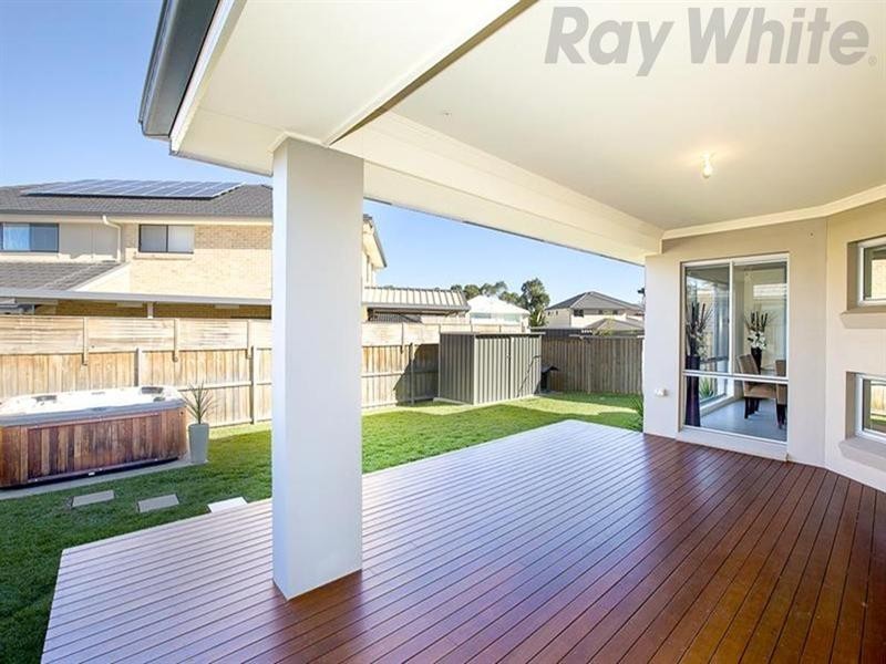 68 Moondarra Drive, West Hoxton NSW 2171