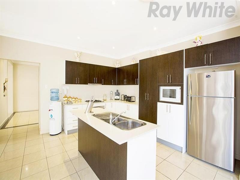 West Hoxton NSW 2171