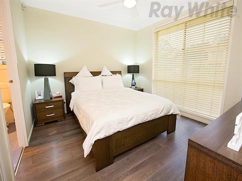 34 Gilgandra Street, Hoxton Park NSW 2171