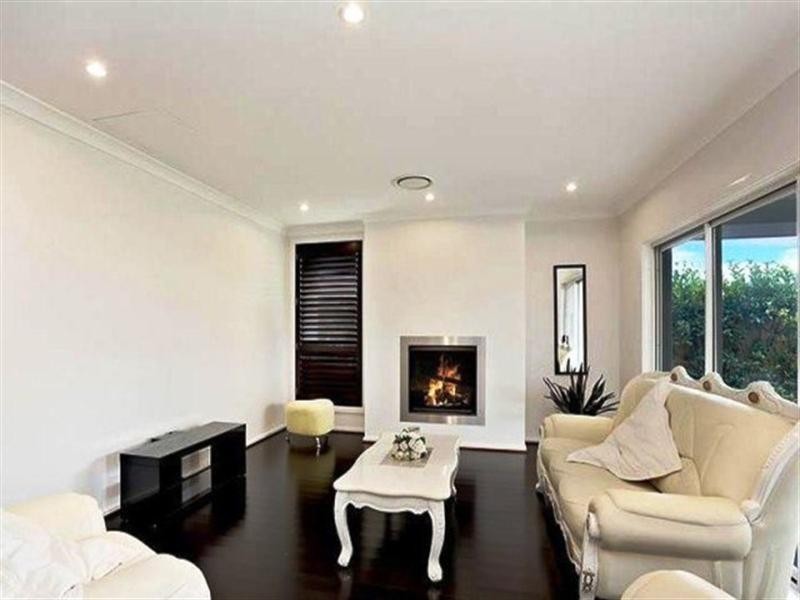 Middleton Grange NSW 2171