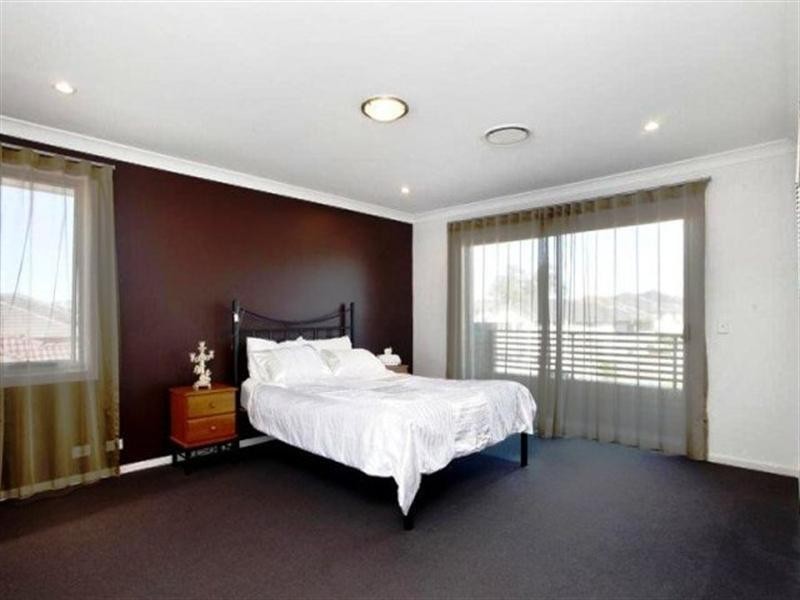 Middleton Grange NSW 2171