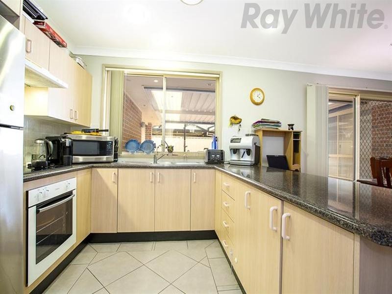 12 Palana Close, West Hoxton NSW 2171