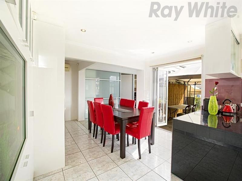 8 Koel Street, Hinchinbrook NSW 2168