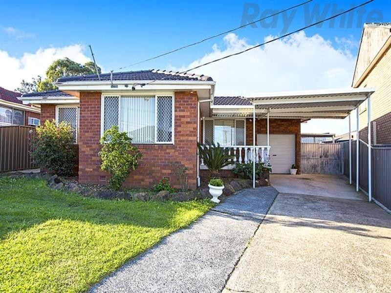 8 Theresa Street, Smithfield NSW 2164