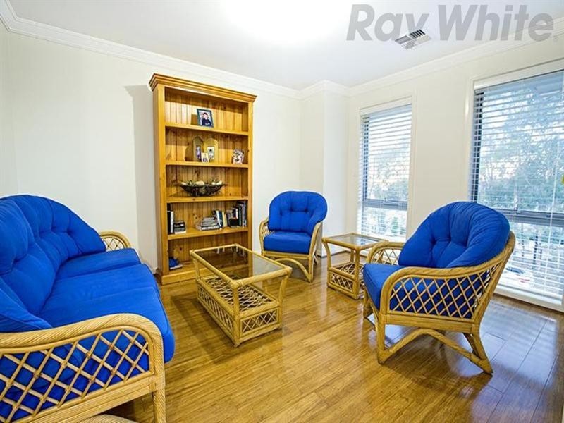30 Conway Avenue, West Hoxton NSW 2171