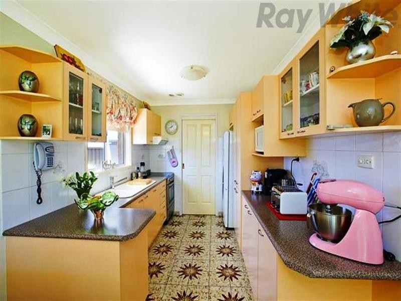 Bossley Park NSW 2176