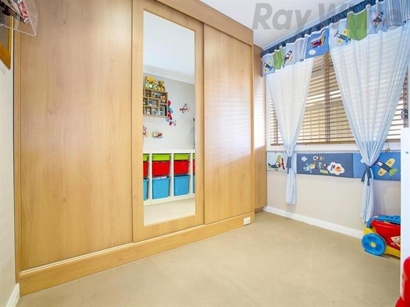 17 Guyra Road, Hinchinbrook NSW 2168