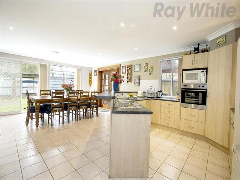 48 Latina Circuit, Prestons NSW 2170