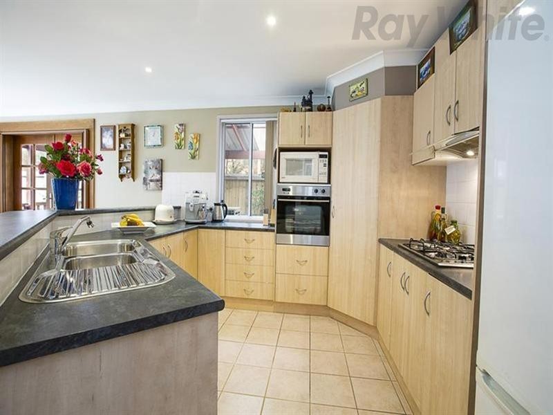 48 Latina Circuit, Prestons NSW 2170