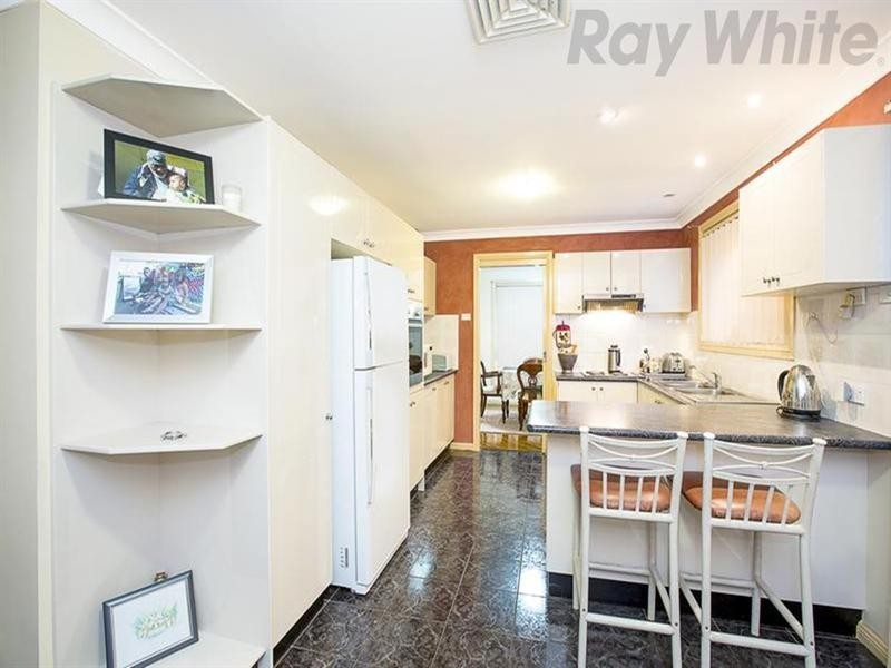 6 Snipe Close, Hinchinbrook NSW 2168