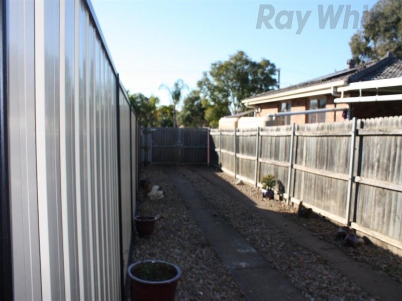 12 Karoola Street, Busby NSW 2168