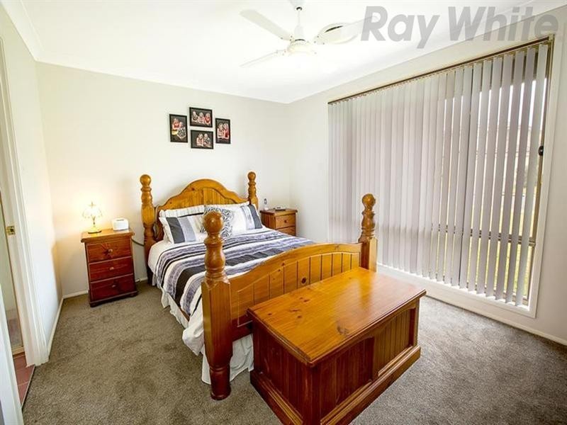 60 Joshua Moore Drive, Horningsea Park NSW 2171