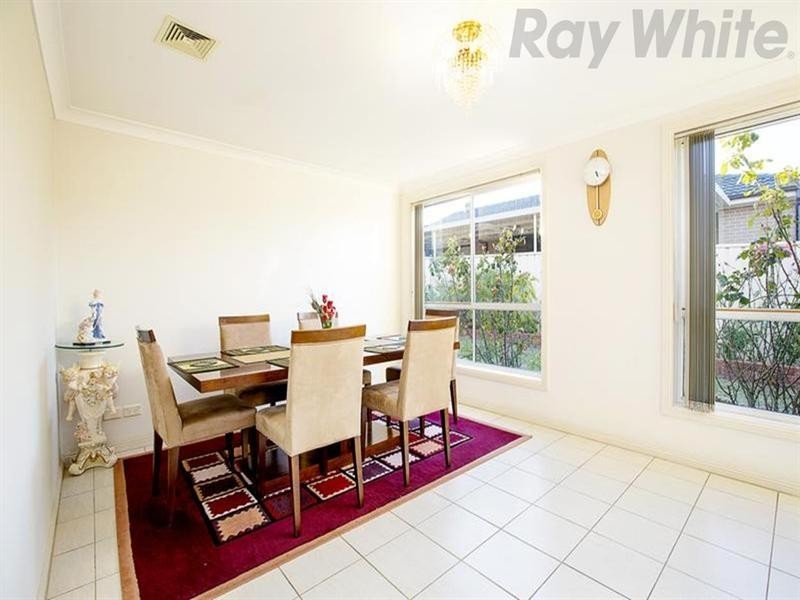 2B Mella Close, West Hoxton NSW 2171