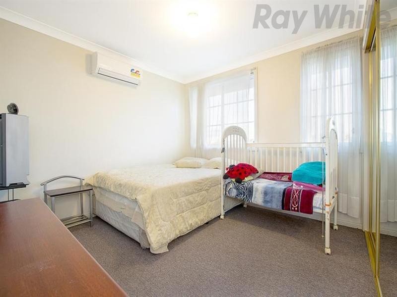 2B Mella Close, West Hoxton NSW 2171