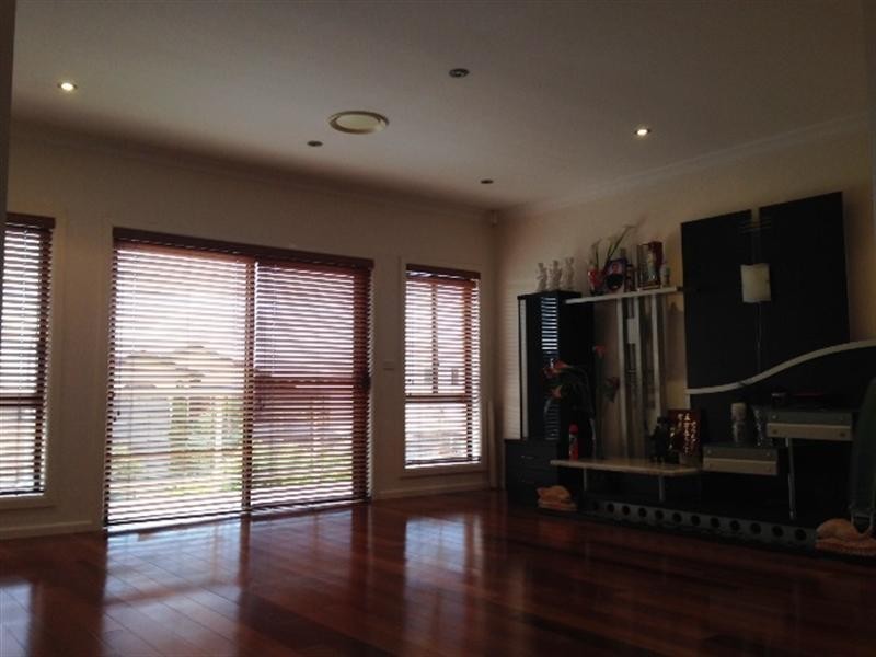 3b butlers Close, West Hoxton NSW 2171