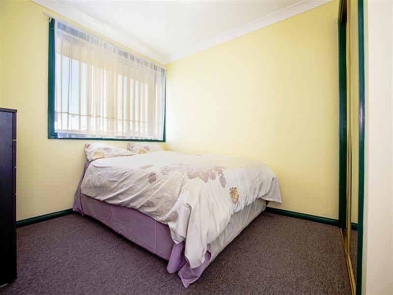 2b Mella Close, West Hoxton NSW 2171