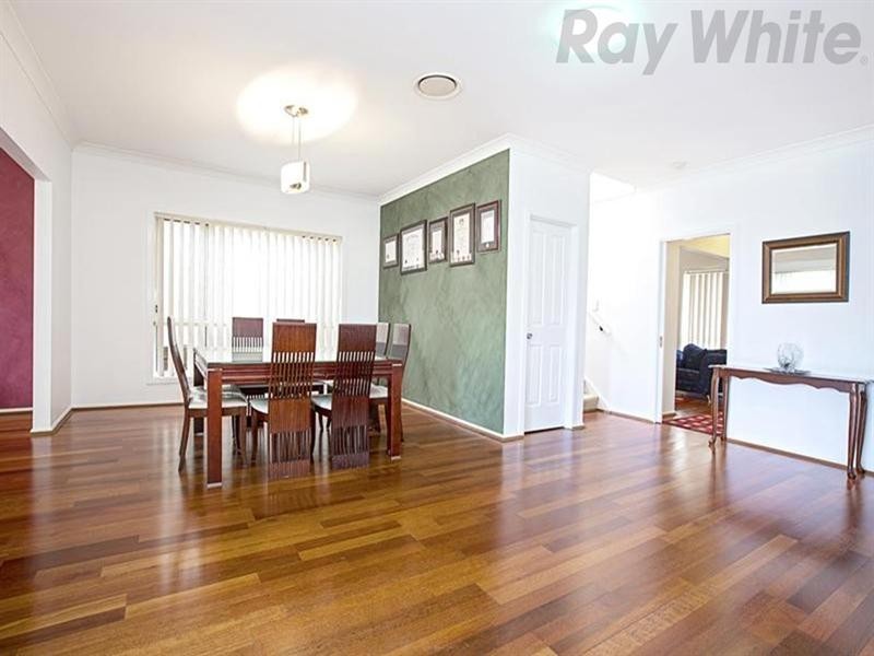 69 Harraden Drive, West Hoxton NSW 2171