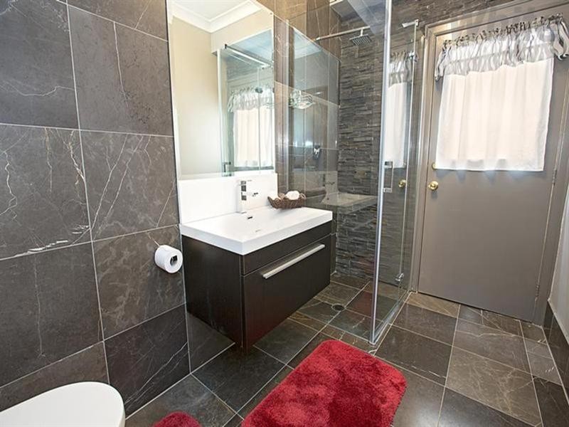 69 Harraden Drive, West Hoxton NSW 2171