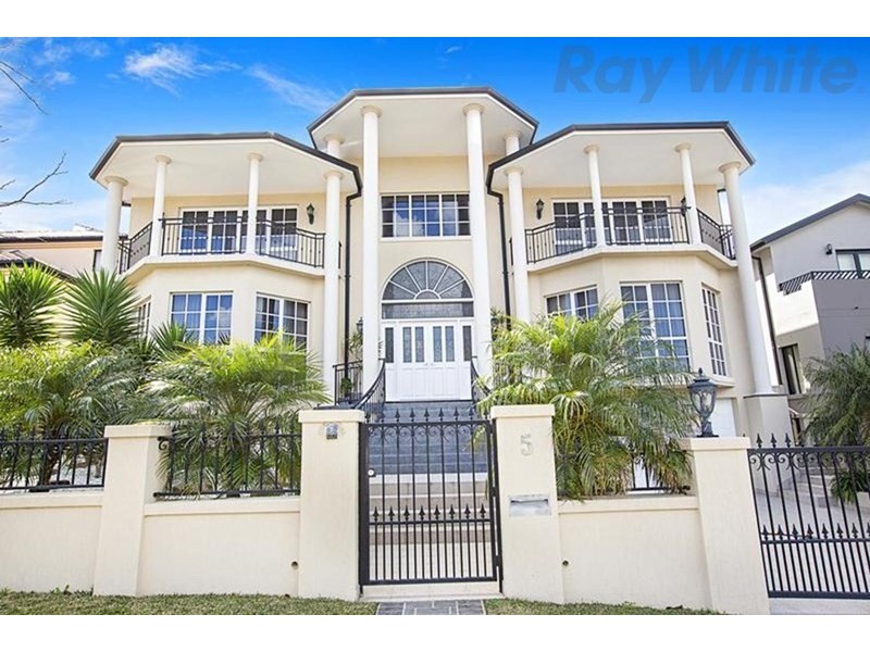 5 Toulouse Street, Cecil Hills NSW 2171