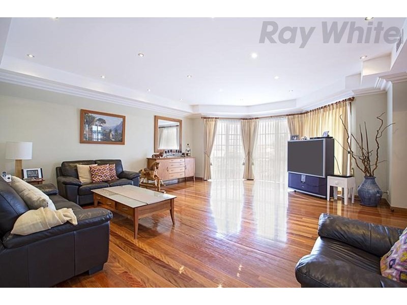5 Toulouse Street, Cecil Hills NSW 2171