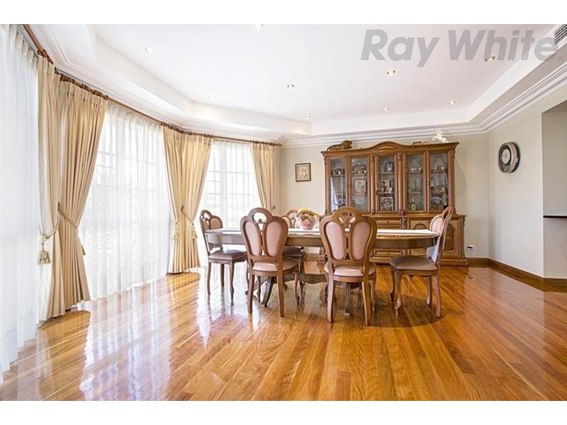 5 Toulouse Street, Cecil Hills NSW 2171