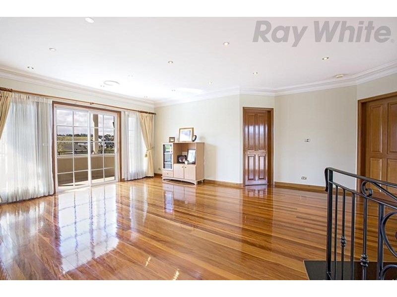 5 Toulouse Street, Cecil Hills NSW 2171