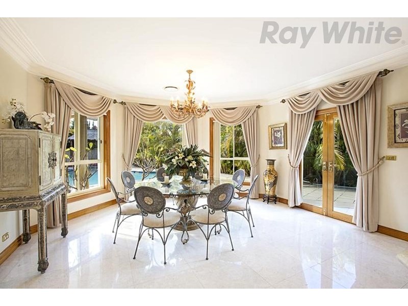 5 Aragon Street, Cecil Hills NSW 2171