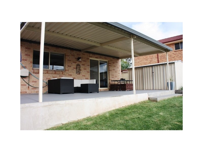 West Hoxton NSW 2171