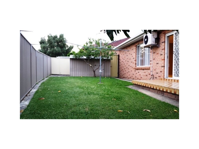 5 Moffitt Cresent, Edensor Park NSW 2176
