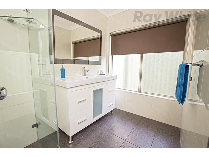 9 Mullenderree Street, Prestons NSW 2170