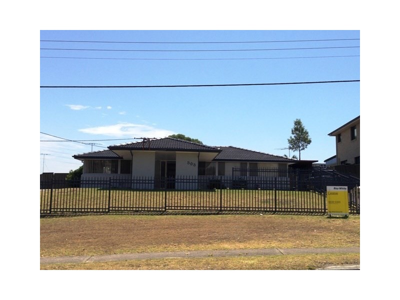 303 Newbridge Road, Chipping Norton NSW 2170