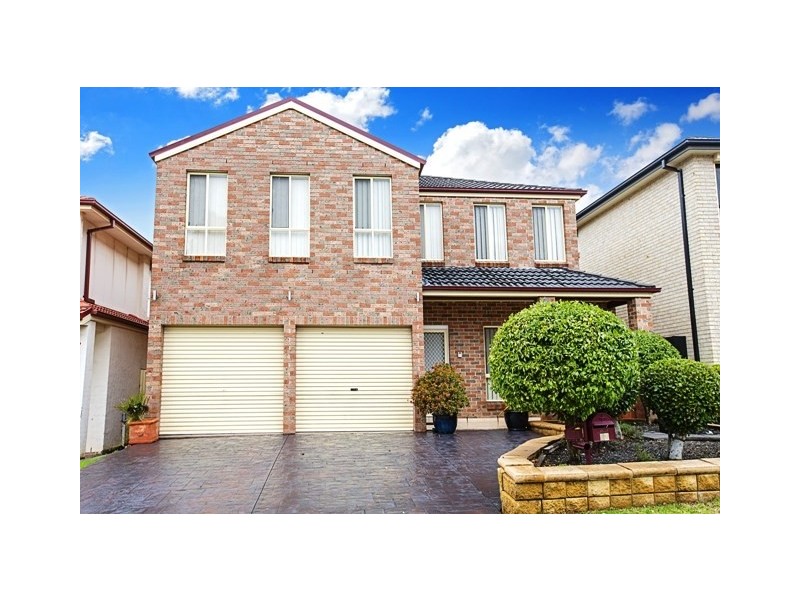 69 Harraden Drive, West Hoxton NSW 2171