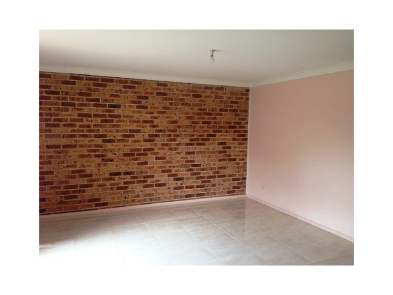 5 Neptune Street, Green Valley NSW 2168