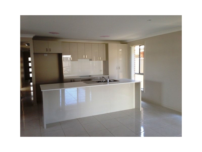 43 INVERELL Avenue, Hinchinbrook NSW 2168