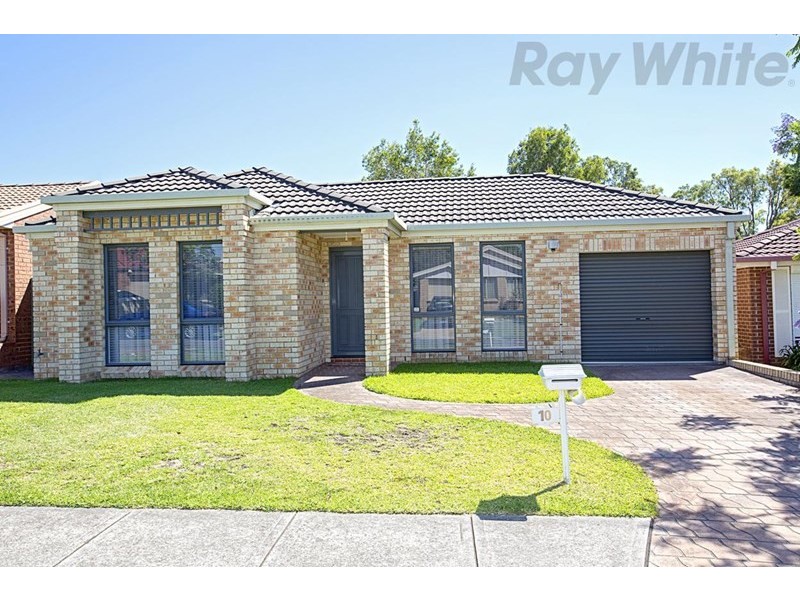 10 Carruthers Drive, Horningsea Park NSW 2171