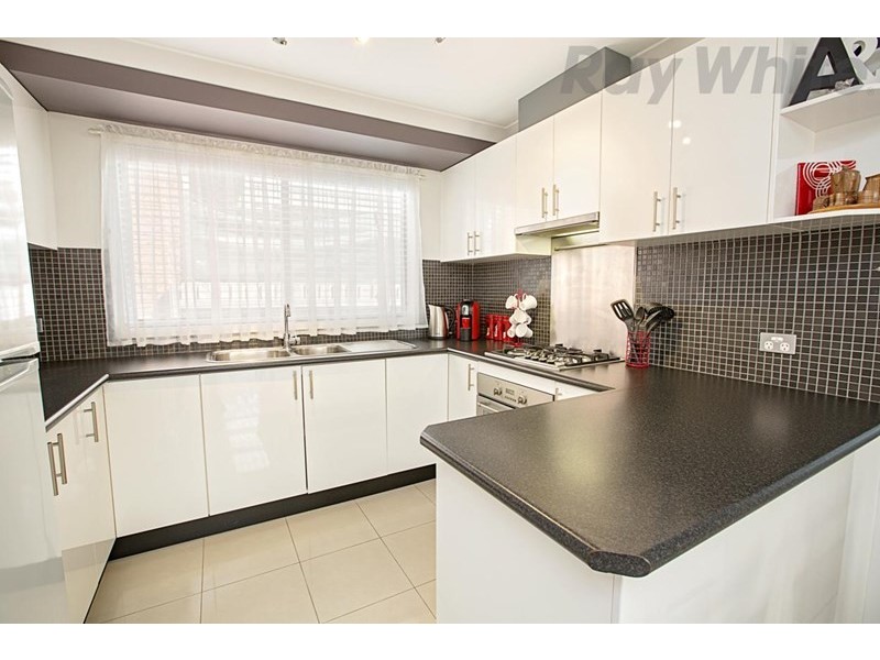 10 Carruthers Drive, Horningsea Park NSW 2171