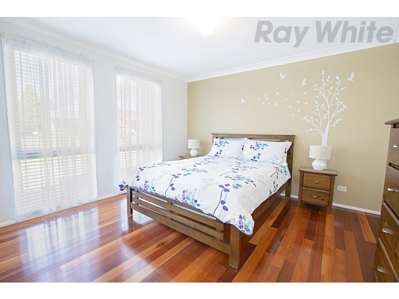 10 Carruthers Drive, Horningsea Park NSW 2171