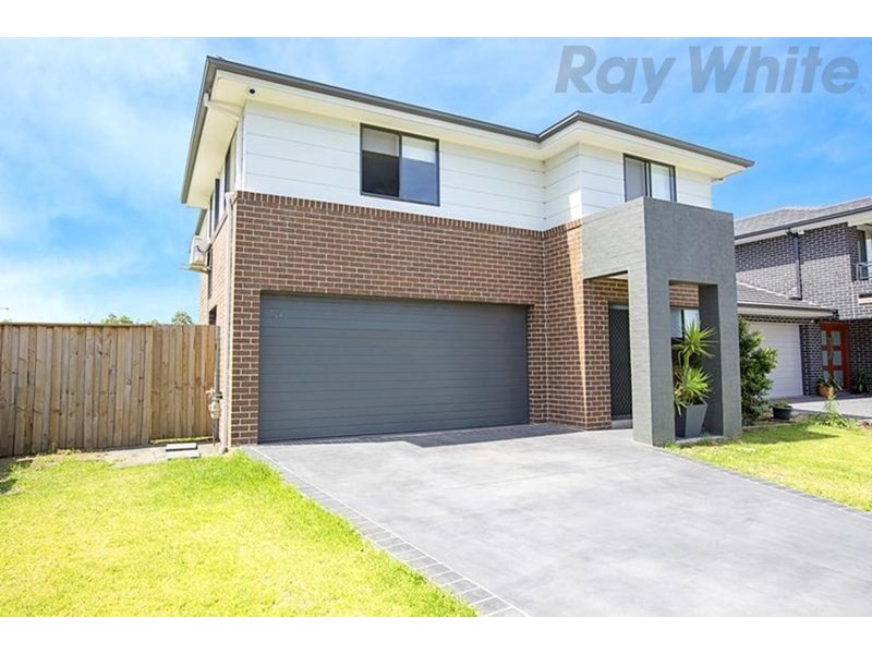 12 Sunday Circuit, Edmondson Park NSW 2174